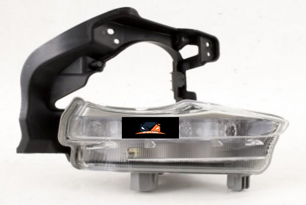 toyota-kluger-Daytime-driving-light-right-2013-2016