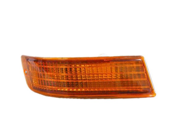 MITSUBISHI-EXPRESS-FRONT BAR LAMP