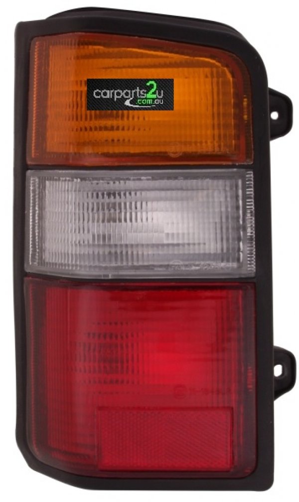 MITSUBISHI-EXPRESS-TAILIGHT-1