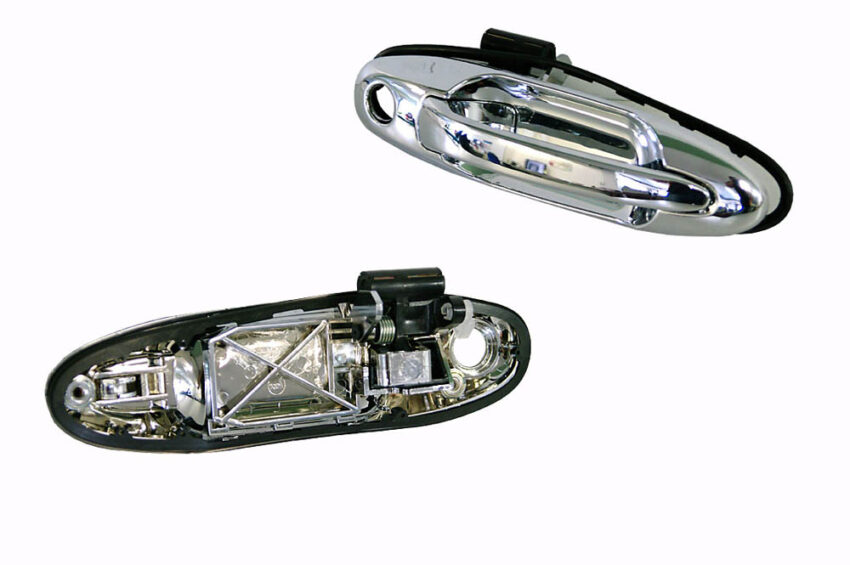 toyota-landcruiser-door-handle-right-1998-2007