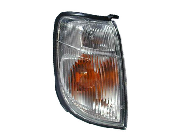 NISSAN-NAVARA-FRONT CORNER RIGHT-1997-2000