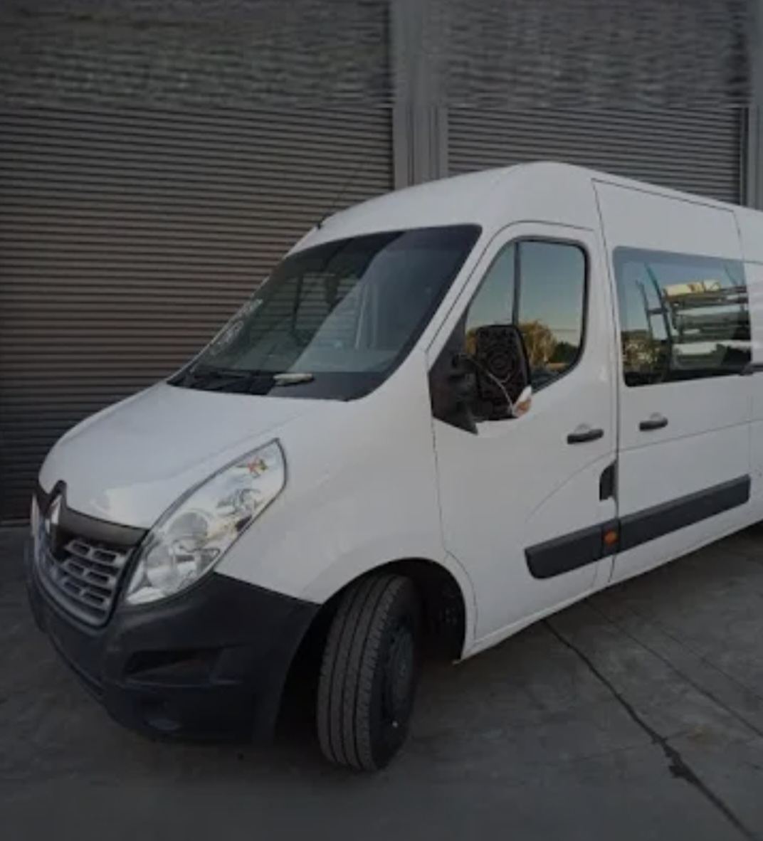 RENAULT MASTER X62 HEADLIGHT LEFT HAND SIDE 05/2010-08/2019 - Image 4